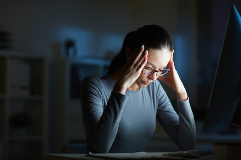 7 symptoms that you are working too much
