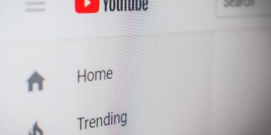 YouTube channels to improve English for teens