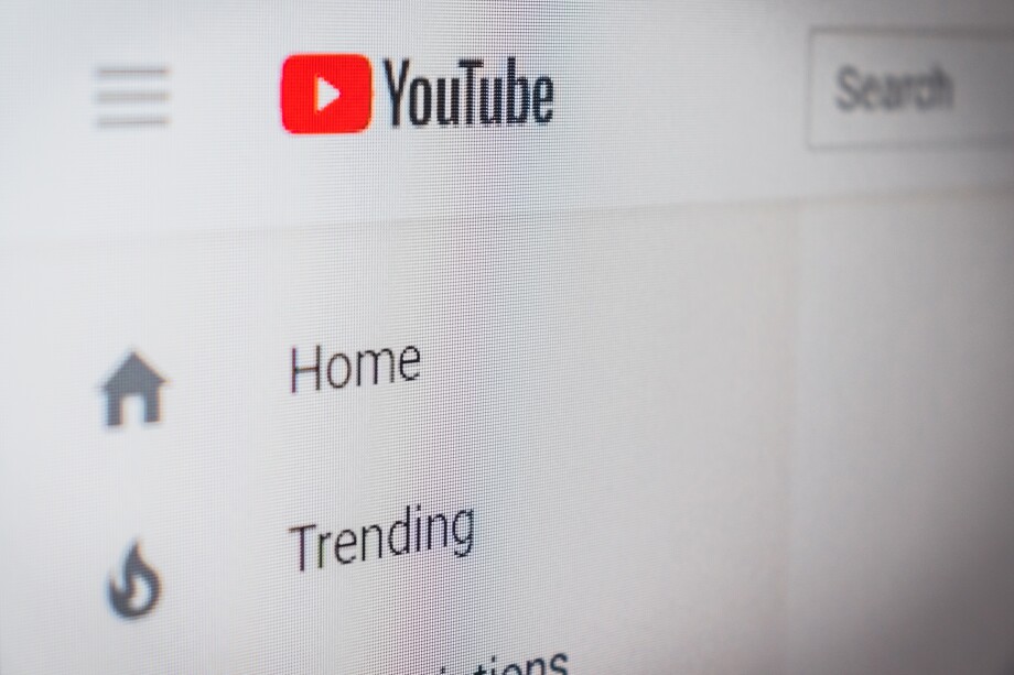 YouTube channels to improve English for teens